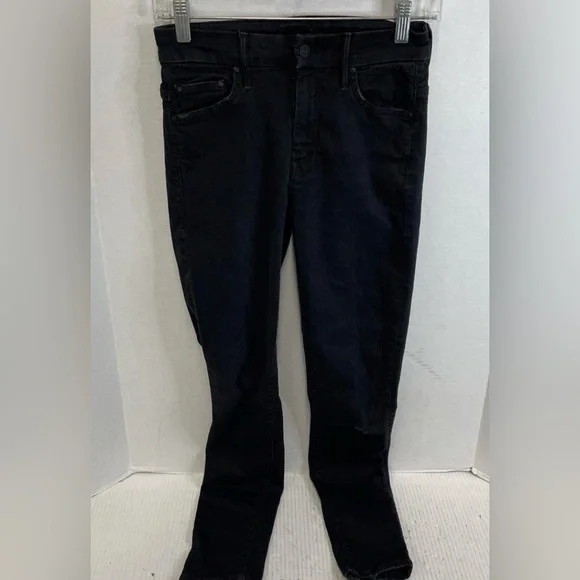 MOTHER The High Waisted Looker Jeans in Not Guilty - Picture 8 of 8